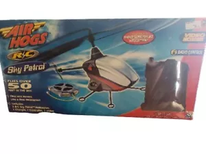 RC Air Hogs Sky Patrol Helicopter 2002 4 PARTS - Picture 1 of 19