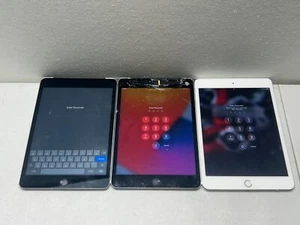 LOT OF 3 IPAD MINI 4 A1550 128GB IPAD MINI 4 A1550 128GB IPAD MINI 4 A1538 64GB - Picture 1 of 15
