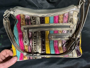 MC-Mark Chantal Tasche/Geldbörse mehrfarbig Schlangenlederoptik Patch - Bild 1 von 3