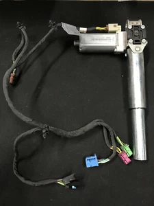 NEU 0390203230 BMW Series Stellmotor  Stellantrieb Sitz vorne rechts original - Bild 1 von 7