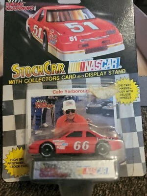 Nascar Racing Champions Cale Yarborough 1991 Stock Car escala 1/64 diecast Foto 1 de 2