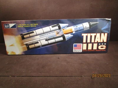Kit Modelo Cohete Titan MPC De Colección NOS MPC790/6 Foto 1 de 4