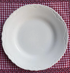 Vintage cremeweiß unbeschriftet Eisenstein Dessertteller 7 1/8" gewellter Rand schön - Bild 1 von 6