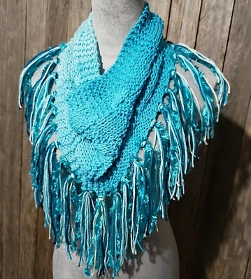 Новый ручной вязки бирюзовый синий омбр Infinity богемное капот шарф бахрома трикотажа - Изображение 1 из 4
