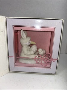 DEPT 56 Ostern Frühlingsgeschichten der Schneehasen bist du meine Mama #26289 Neu in OVP - Bild 1 von 4