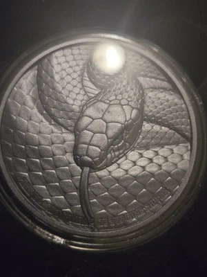 BLACK MAMBA TWO Oz .999 Silver High Relief Coin In Box And Coa Limited Mintage - Image 1 of 4