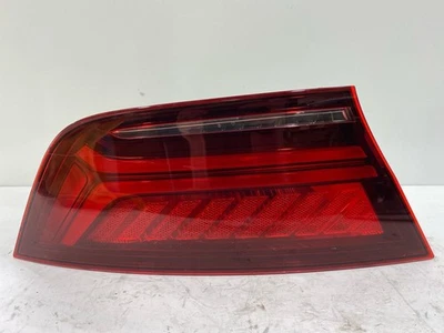 2016-2018 Audi A7 S7 RS7 OEM Left Quarter Panel Outer Tail Light 4G8945095F (T) Foto 1 de 4