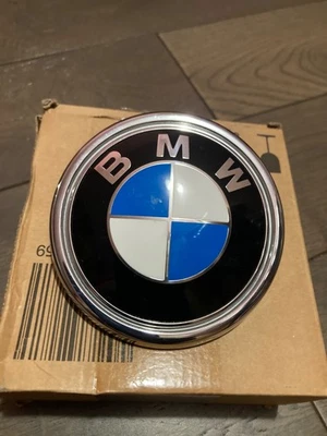 Tapa maletero original OEM BMW X5 F15 X6 F16 X5M F85 Roundel OEM 51147294465 Foto 1 de 3