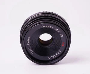 [Exc++] Contax Carl Zeiss Tessar T* 45mm f/2.8 AEJ Pancake MF Lens C/Y #2569A - Picture 1 of 6