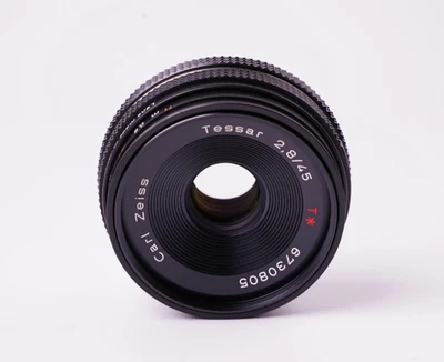 [Exc++] Contax Carl Zeiss Tessar T* 45mm f/2.8 AEJ Pancake MF Lens C/Y #2569A - Image 1 of 4