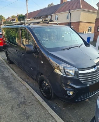 Vauxhall Vivaro Sportive Bi Turbo 1.6cdti 2015 Crewvan - Image 1 of 4