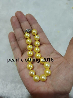 7.5-8" Charming AAA+ 10-11mm south sea gold round pearl bracelet 14k white gold - Image 1 of 4
