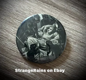 Black Cats Art Pin Pinback Badge - Horror / Halloween - Picture 1 of 2