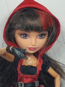 Ever After High Cerise Hood Puppe Mattel 2012 High Hat Tastic t3 - Bild 1 von 3