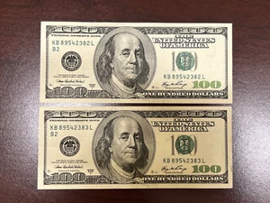 Lot of 2 US One Hundred Dollar 2006A Bill $100 New York KB 89542382 - 89542383 L - Picture 1 of 4