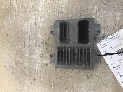 Módulo de control del motor usado (ECM) se adapta a: Chevrolet Malibu 2011 control electrónico Foto 1 de 4