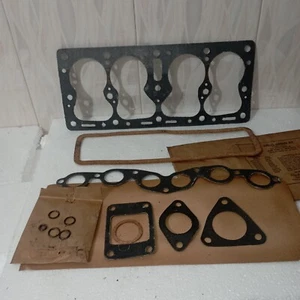 NOS Ford GPW Willy's MB 1/4 Ton Truck Jeep Valve Gaskit Kit - Picture 1 of 9