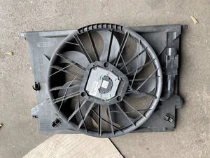 Ventilador eléctrico Mercedes W211 ventilador radiador automático 2115000593 ventilador 2115050055 - Imagen 1 de 3