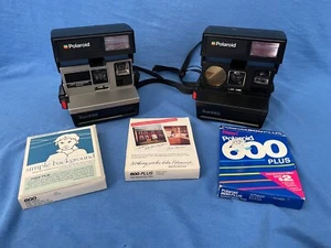 Polaroid Sun 600 LMS + fotocamere pellicola istantanea Sun 660 + 3 confezioni sigillate pellicola scaduta - Foto 1 di 21