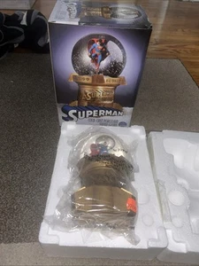 2000 DC Direct SUPERMAN Cold Cast Porcelain SNOW GLOBE NEW in Box Up To 3500 - Picture 1 of 7