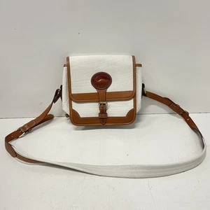 Vintage Dooney & Bourke Umhängetasche weiß braun Allwetter Leder Kiesel 8”x8” - Bild 1 von 12
