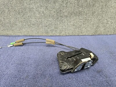 MOTOR ACTUADOR PESTILLO CERRADURA PUERTA DELANTERA DERECHA OEM LEXUS 14-20 IS200 IS300 IS350 Foto 1 de 3