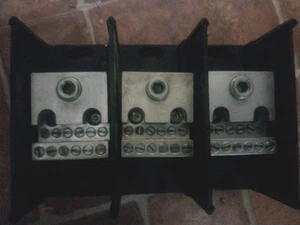 NEW GOULD SHAWMUT 69153 PDB POWER DISTRIBUTION BLOCK 600V 3 POLE 1#6 X 12 #4-#14 - Picture 1 of 5