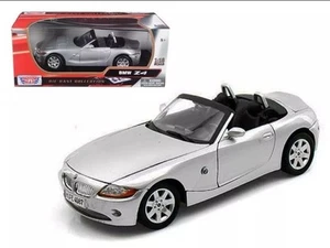 BMW Z4 SILVER 1/18 DIECAST MODEL CAR BY MOTORMAX 73144 - Picture 1 of 4