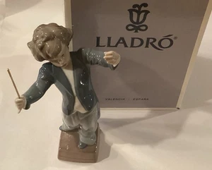 Figurina Lladro Piccoli Professionisti RITIRATA #6349 Piccolo Maestro Scatola Originale - Foto 1 di 8