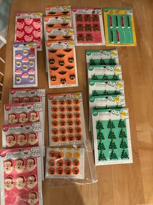 ENORME LOTE Decoraciones Glaseado Wilton Royal De Colección 15+ paquetes - Nuevo de Lote Antiguo Foto 1 de 4