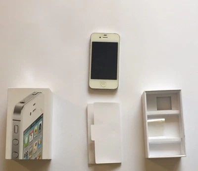 Apple iPhone 4 White T-Mobile (Cracked Back) - Image 1 of 2