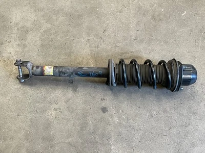 Amortiguador delantero izquierdo para conductor Lexus RC350 15 16 17 18 TRACCIÓN TRASERA 1609 OEM Foto 1 de 4