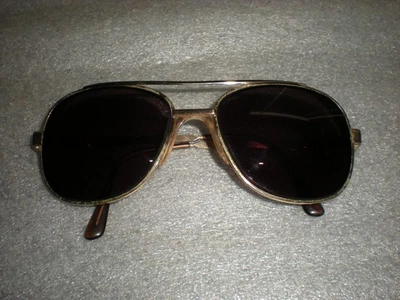 Vintage Safilo Elasta 140 Gold Men's Aviator Eyeglass Frames Made in Italy - Image 1 of 4