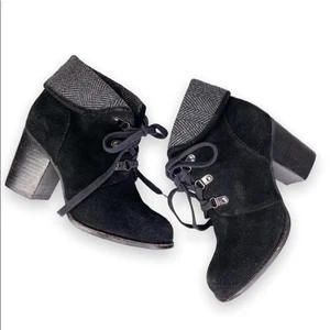 Splendid Black Suede Lace Up Ankle Booties Herringbone Cuff Chunky Heel Size 6M - Picture 1 of 9