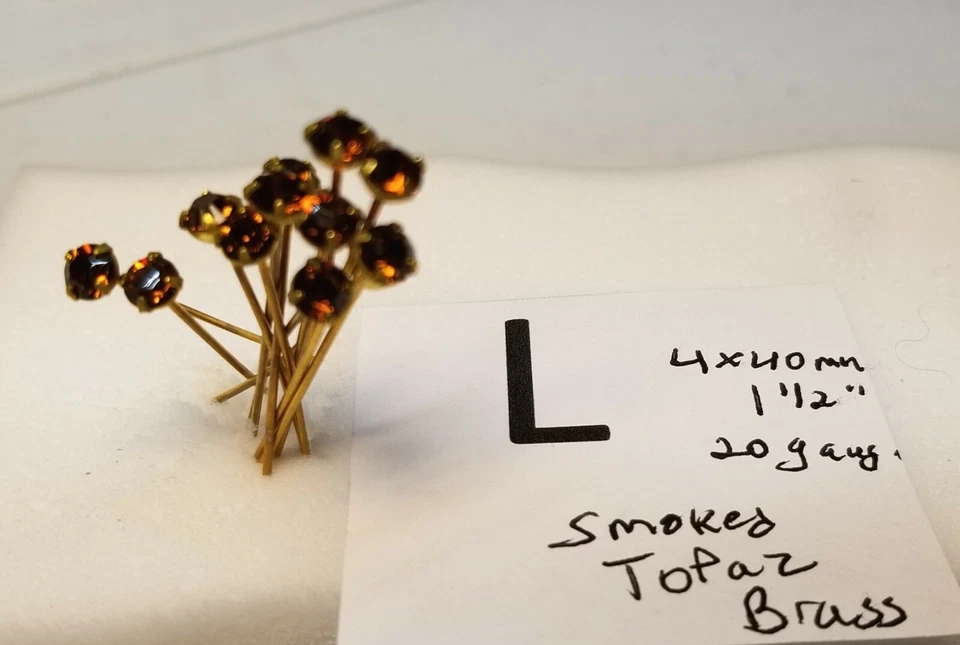 De colección Swarovski 4mm Cabeza Alfileres Cristal Vidrio Estrás Curvas 40mm 1 1/2" Latón 204 Foto 1 de 1