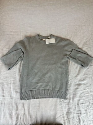 Suéter Levi’s Red Tab Cuello Redondo Relajado Talla Mediana Gris Acanalado Algodón Nuevo con Etiquetas Foto 1 de 4