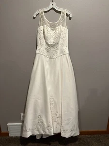 Women's EMME BRIDAL Ivory/Champagne Satin Beaded Embroidered Wedding Dress Sz 12 - Picture 1 of 23