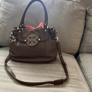 TORY BURCH AMANDA COGNAC KIESELLEDER UMHÄNGETASCHE HOBO TASCHE TASCHE - Bild 1 von 15