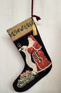 Arazzo natalizio Babbo Natale calza 15" con accenti metallici oro - Foto 1 di 4