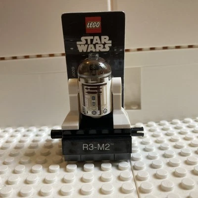 LEGO Star Wars R3-M2 Display Stand Set 40268 Retired 2017 Minifigure  - Image 1 of 4