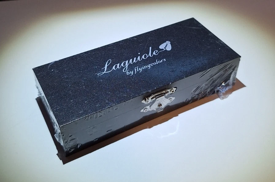 Laguiole by FlyingColors Waiter’s Corkscrew Wine Opener in Gift Box - Image 1 of 2
