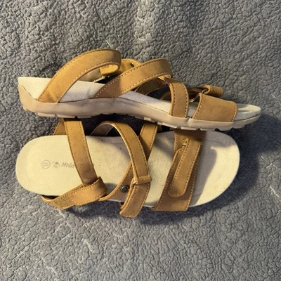 Sandalias BearPaw para mujer color tostado con múltiples correas talla 8 Foto 1 de 4