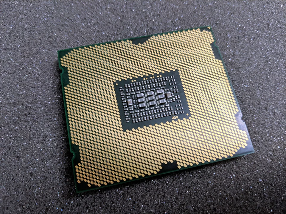 INTEL SR0LA Xeon E5-2609 Quad Core 2.4Gz Socket 2011 Sandy Bridge-EP Processor - Image 1 of 1