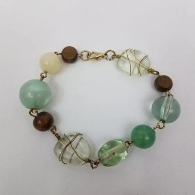 Pulsera verde envoltura de alambre madera marrón transparente blanco cuentas tono dorado cuentas redondas Foto 1 de 4