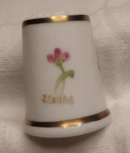 Royal Worcester Signed Janet Collins 1970s Hand painted Flowers Thimble England - Picture 1 of 3