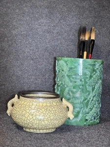 Genuine Song Dynasty Ge Ware Fish Handle Censer 宋哥窑魚耳爐 到代古瓷 - Picture 1 of 24