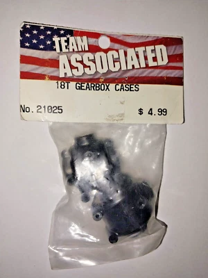 Team Associated RC # 21025 Gearbox Case 18T - Image 1 of 2