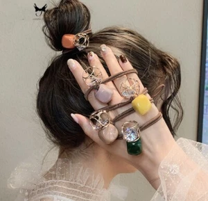 5er Pack Damen Elastische Haargummis - Mode Pferdeschwanz Halter & Armband Bänder Set - Bild 1 von 4