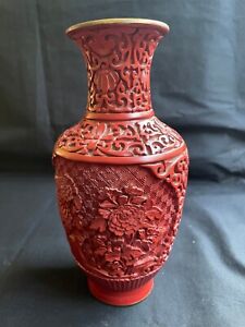 Chinese Carved Cinnabar Lacquer Vase Qing Dynasty 19th C