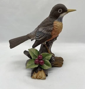 Vintage ANDREA by SADEK #9973 Robin Bird Figurine 6" Tall - Picture 1 of 6